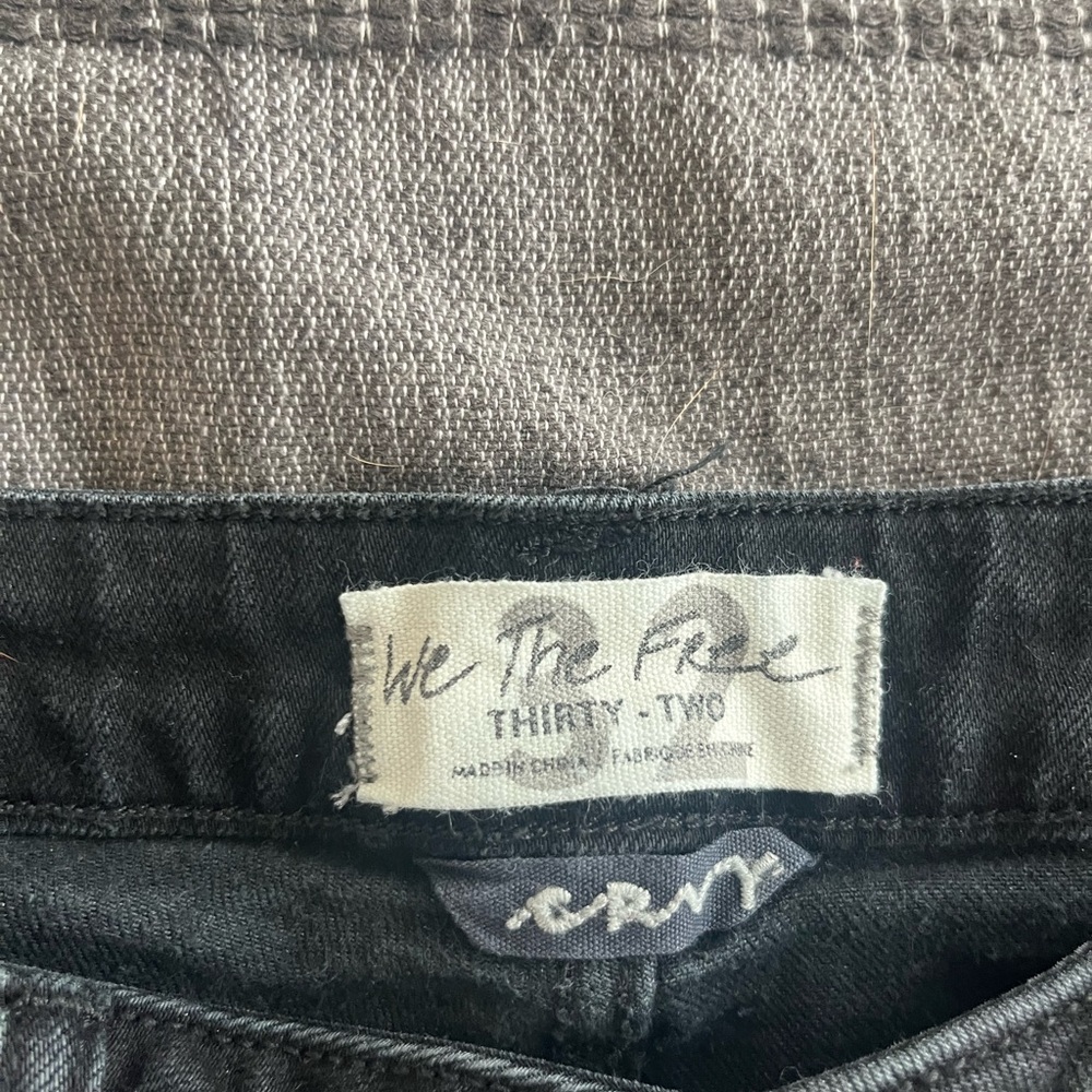 We the free black Jean denim shorts cuffed size 32 curvy